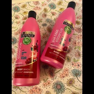 🛍Lot Of 2 Daily Defense Fresh Rose Essence W/jojoba Oil Bady Wash 22.5 OZ .